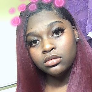 Meet your Posher, Shauntrail